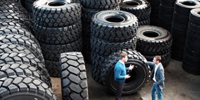 Choice between radial and diagonal tyres determined by use